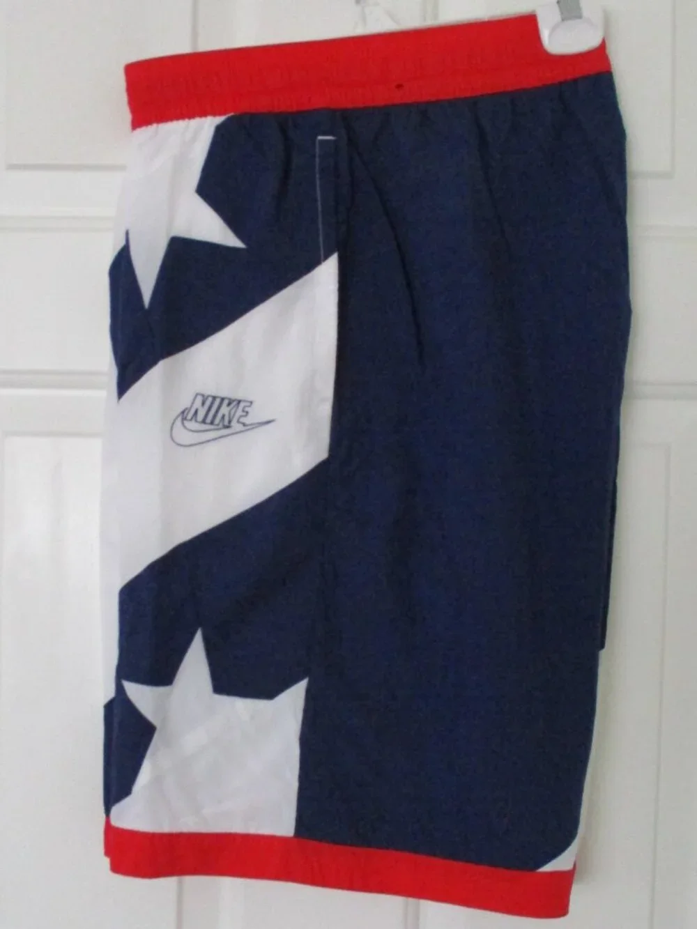 Nike Mens Red White Blue Elastic Waist Drawstring Mesh-lined Swim Trunk NWOT - M